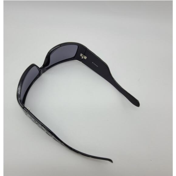 Coach Black and Gray Sunglasses - Picture 10 of 10